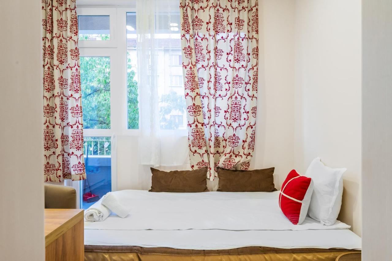 Lovely Cozy 2bd Near The Center Of Apartment *