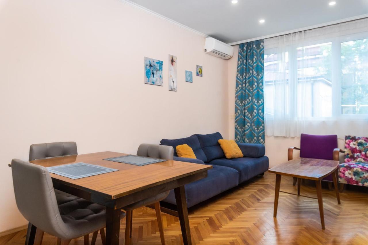 Lovely Cozy 2bd Near The Center Of * Sofia